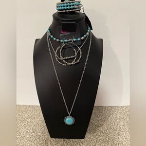 Paparazzi Fashion Fix Turquoise and Silver Layered Necklace